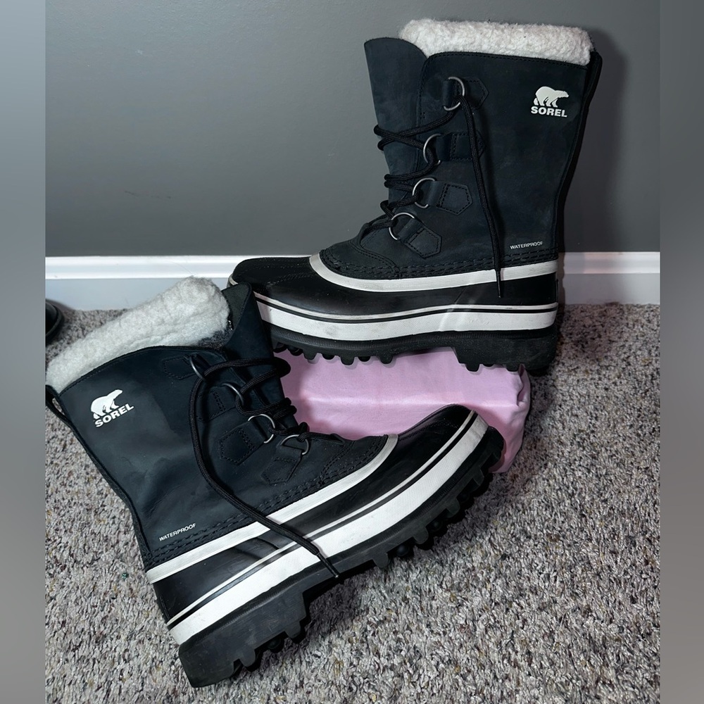 Sorel Caribou Waterproof Winter Boots Black White Fur Lined Snow Warm US 8